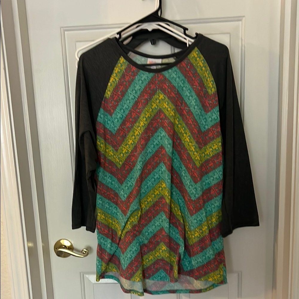 LuLaRoe Black and Blue Raglan 3/4 Sleeve Graphic Tunic